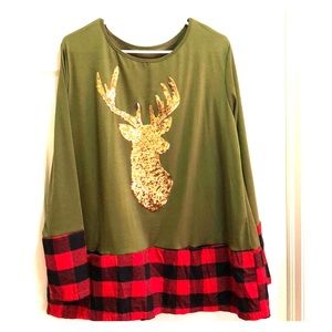 Tunic top with pockets